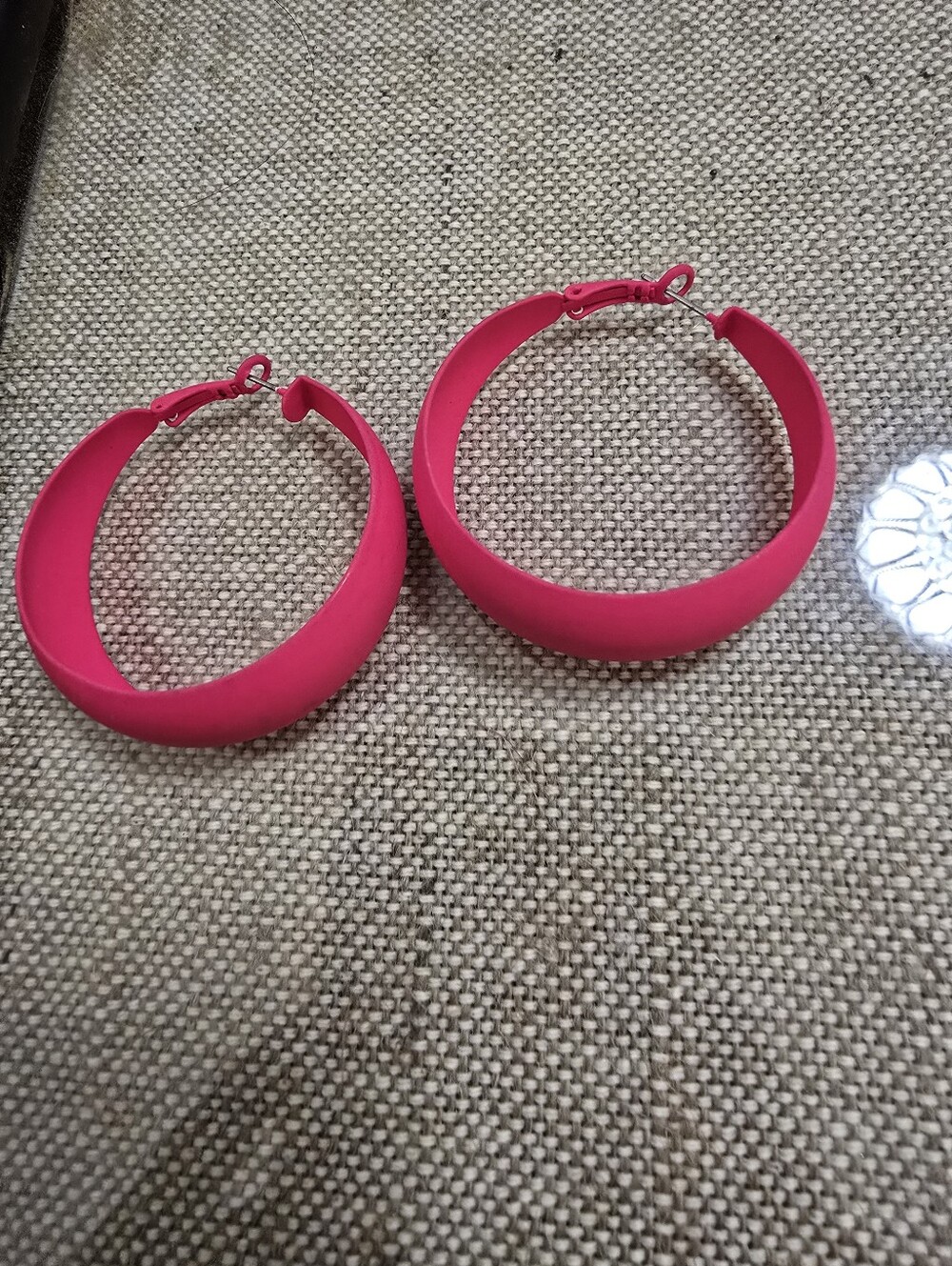 Retro Hot Pink Women's Hoop Earrings - Unbranded